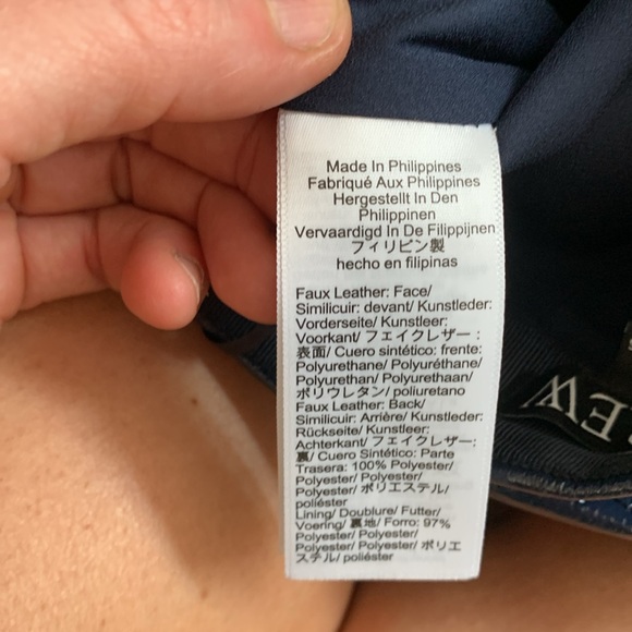 Faux crinkled navy pencil skirt with front slit - Picture 9 of 10